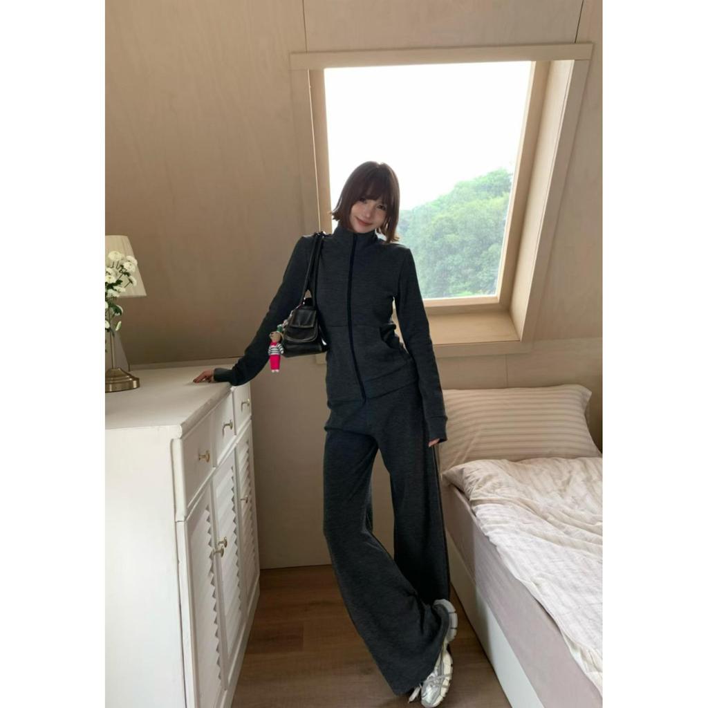 European-Style Spring 2025 Women's Tracksuit: Cardigan Jacket & High-Waisted Wide-Leg Pants Set