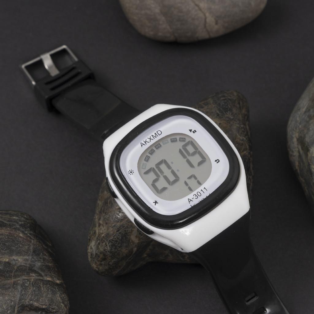 

Студенческие цифровые часы с водонепроницаемым кварцевым механизмом для подростков средней школы чёрный