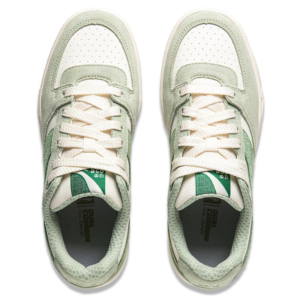 Li-Ning Synthetic Leather Thick Sole Fashionable Versatile Non-Slip Wear-Resistant Low-Top Sneakers Women Sneakers Light-Green AEPU028-4