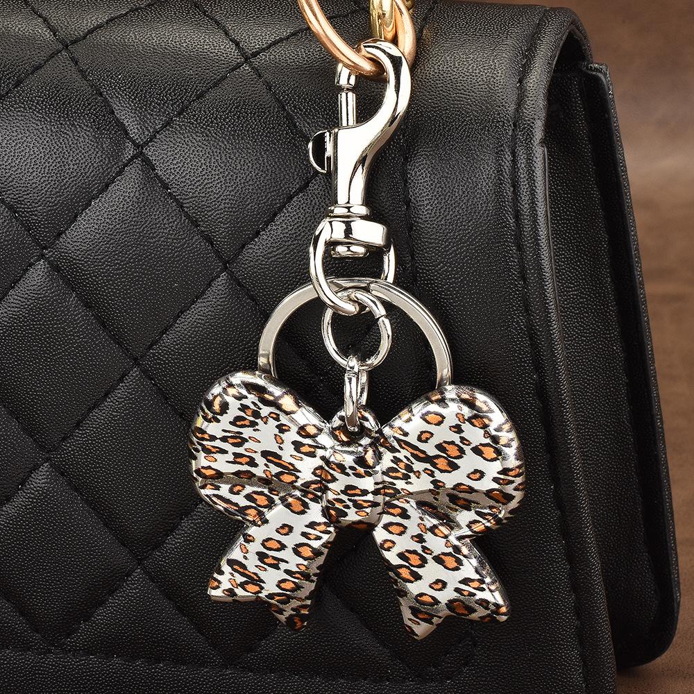Leopard Print Keychain Fashion Car Bag Pendant Jewelry Pendant