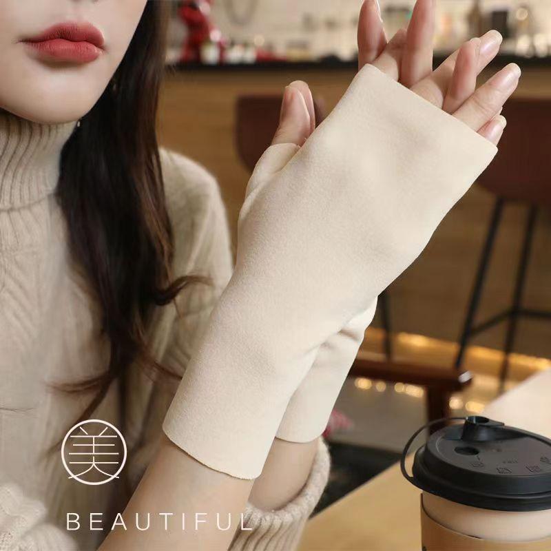 Self-Heating German Velvet Fingerless Gloves: Warm, Fleece-Lined, Touch Screen-Compatible for Autumn and Winter