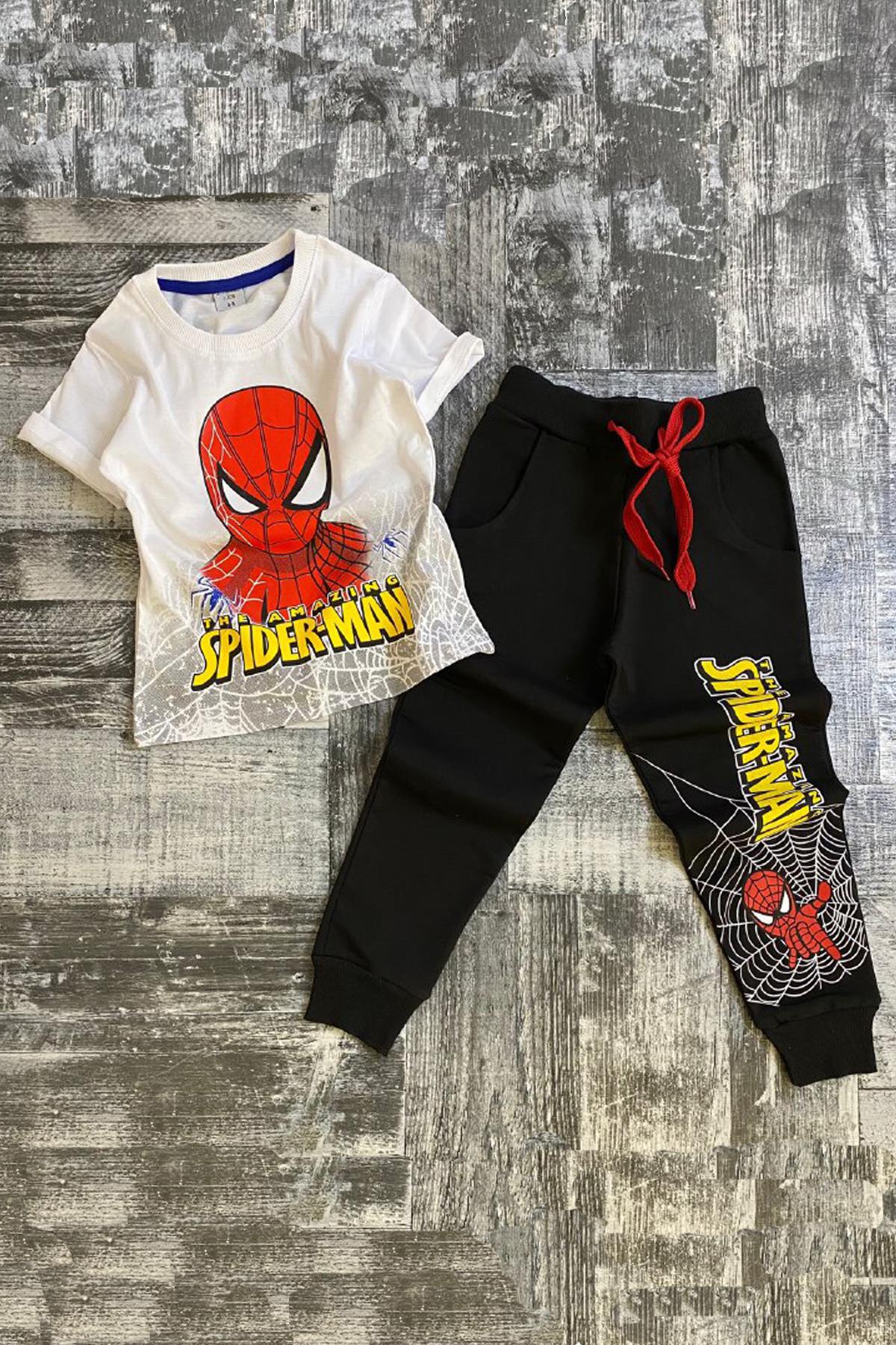 

Детальный белый спортивный костюм с принтом Человека-паука для мальчиков 3–10 лет