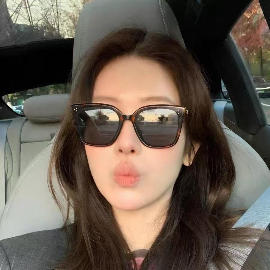 New fashionable large-frame cat-eye sunglasses for women, high-end trendy outdoor driving sunglasses for men