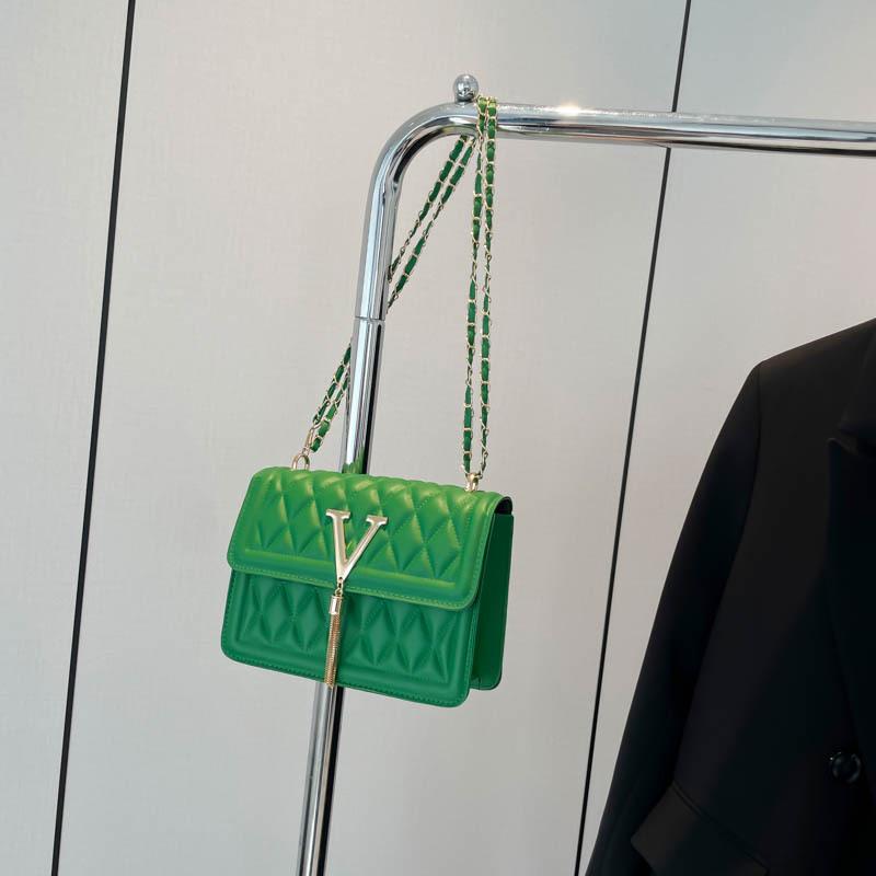 This Year's Popular Fashion and Beauty Casual Shoulder Messenger Bag Women's 2025 New Foreign Style Small Square Bag Korean Version Women's Bag