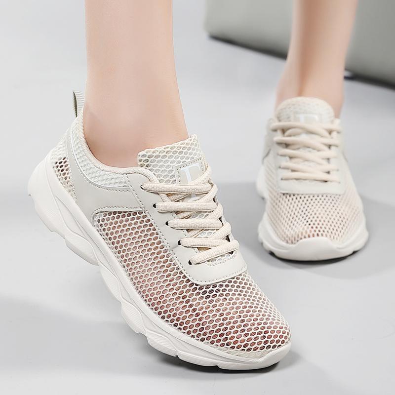 Summer New Breathable Mesh Large Mesh Hollow Running Shoes Lightweight Soft Sole Sports Casual Net Shoes