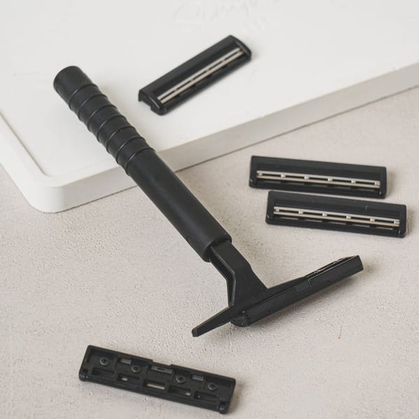 Kaijirushi Men'S Double Blade Razor & Refill 5 Pieces