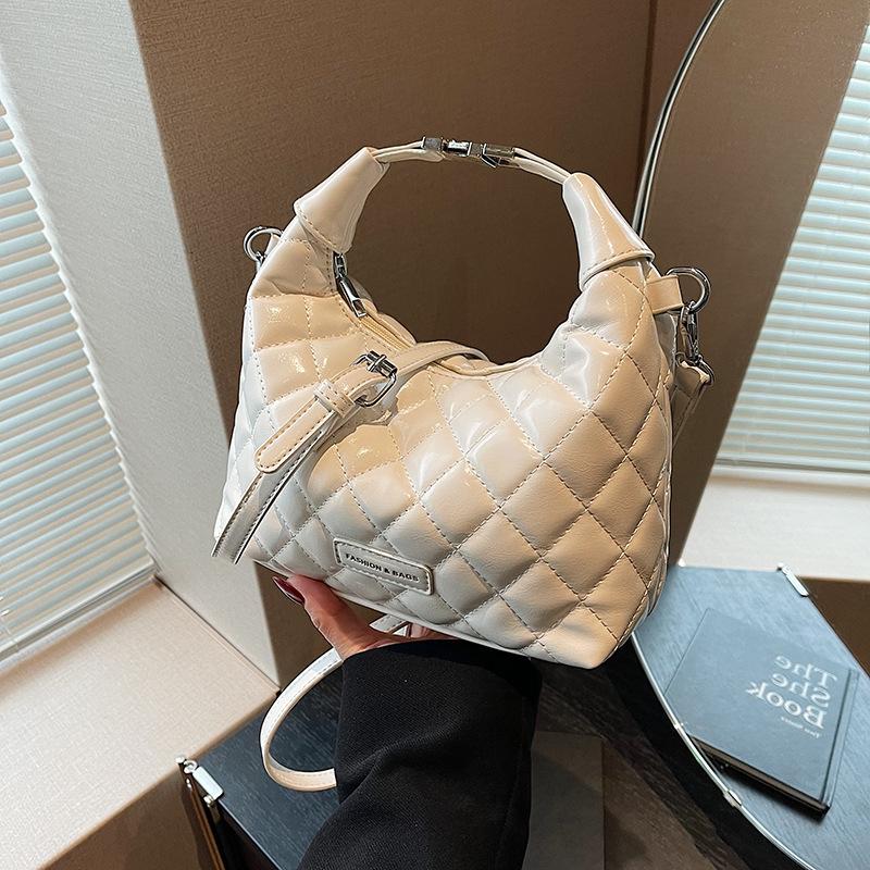 

Новая женская сумка через плечо