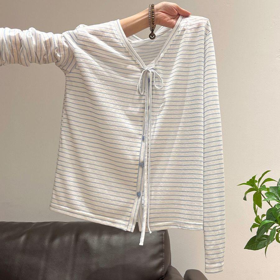 

Женский легкий летний кардиган с V-образным вырезом и длинными рукавами в синюю полоску, большого размера S (recommended for 37.5-45 kg)