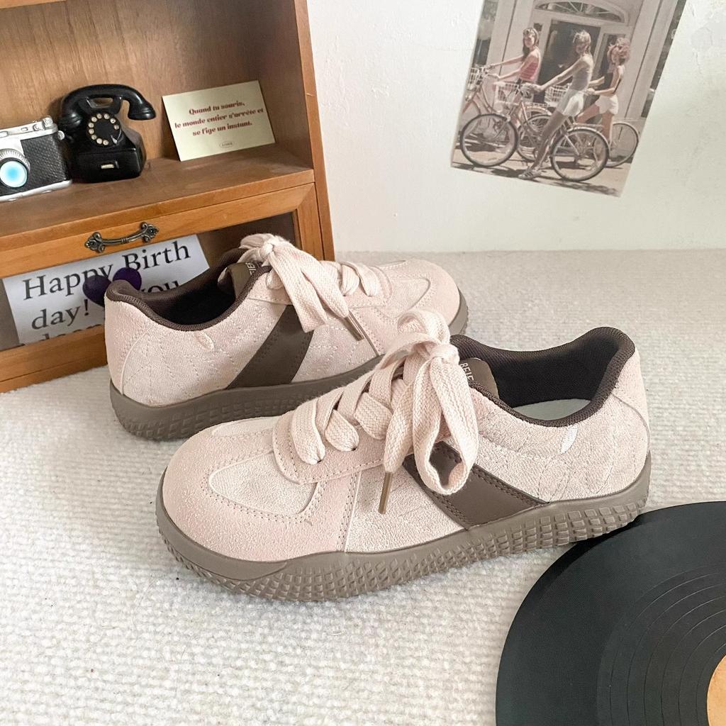 Hong Kong style 2025 spring new retro moral training shoes women's versatile shoes versatile white shoes sports and leisure shoes