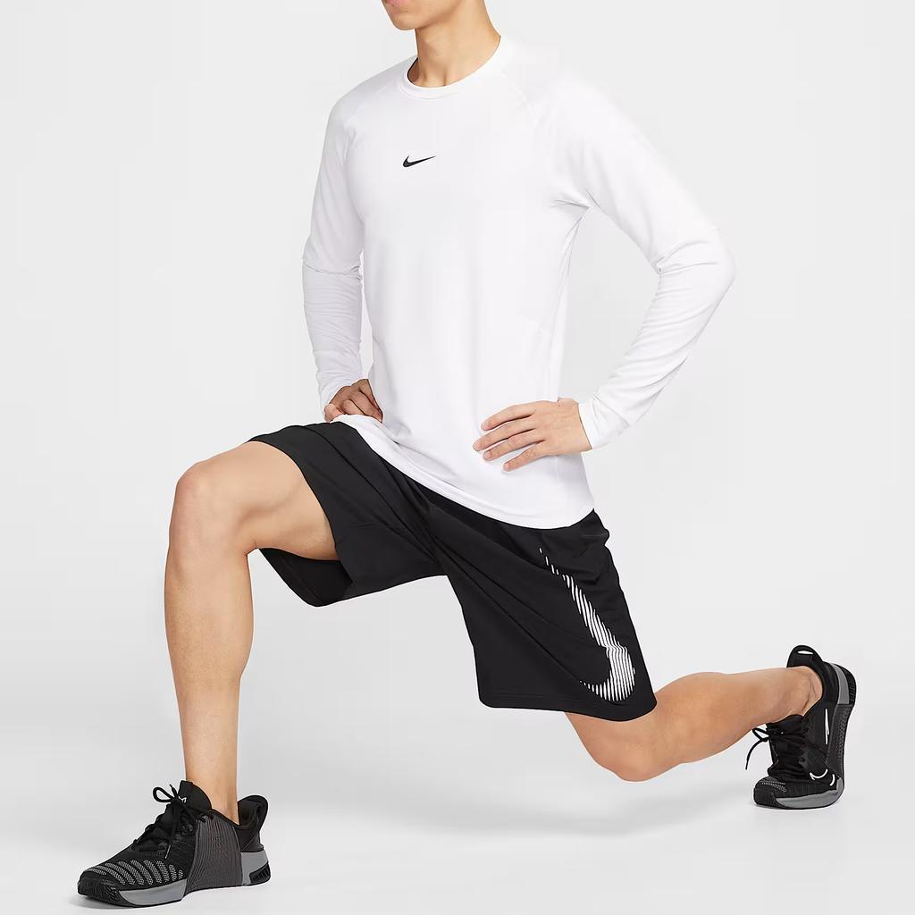 Nike T-Shirts Herren Weiß Rundhals FB7983-100