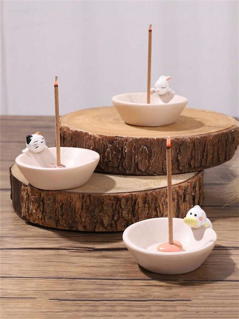1pc White Japanese Style Creative Incense Holder With Plastic Base