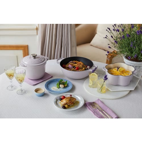 Le Creuset Cast Iron Enamel Pot, Cocotte Every 20, Shallot, Gas, Induction, Oven, and Dishwasher Safe, Double-Handled Pot, Rice Cooker [Official Japan