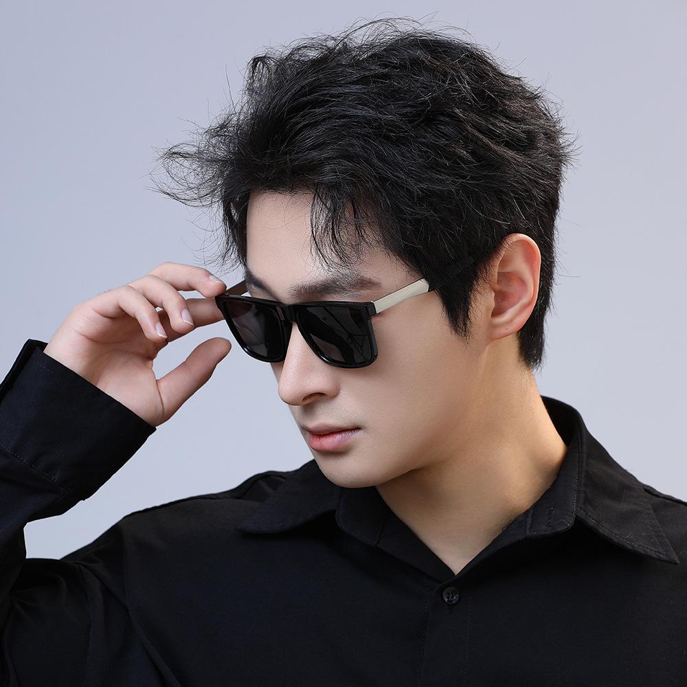 Fashion Polarized Sunglasses Men Classic Outdoor Driving Sun Glasses For Women Male Polaroid Sunglasses Decoration Eyewear Uv400