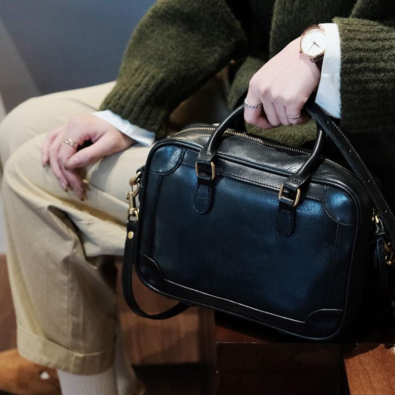 Simple Crossbody Boston Bag, Vegetable-tanned Leather Fashionable Hand-held Single Women's Bag