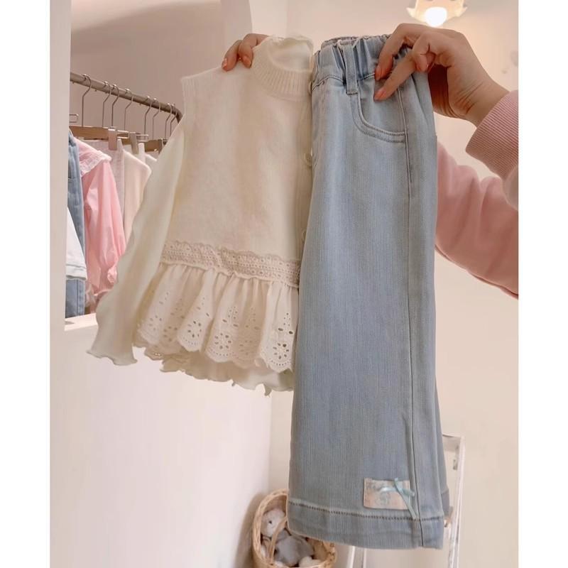 2025 Spring Korean Girls' Outfit: Lace-Trim Knitted Vest & Denim Flare Pants