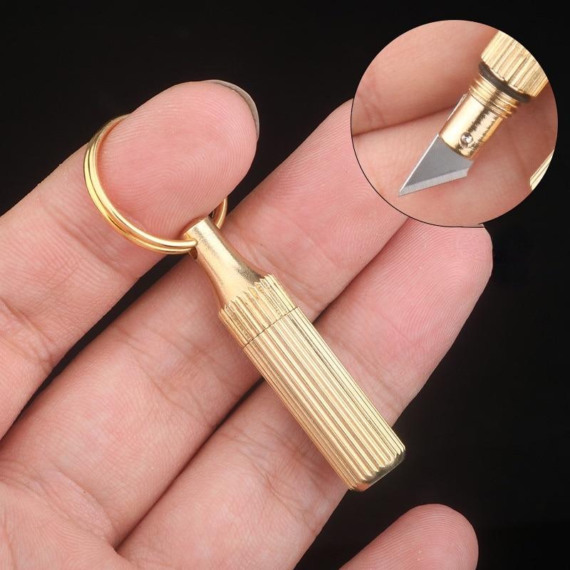 1PCS Mini Brass Capsule Pocket Knife Portable Utility Knifes Survival Knife Μπρελόκ Κρεμαστό Gadget Letter Ανοιχτήρι πακέτου