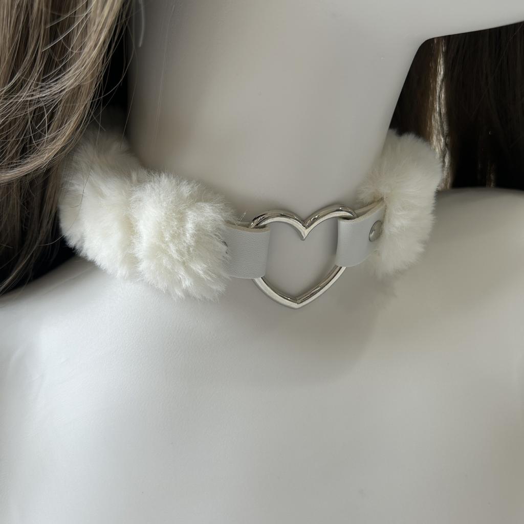 Direct supply plush YK love collar neck cover Spice girl exaggerated niche European and American collar love necklace