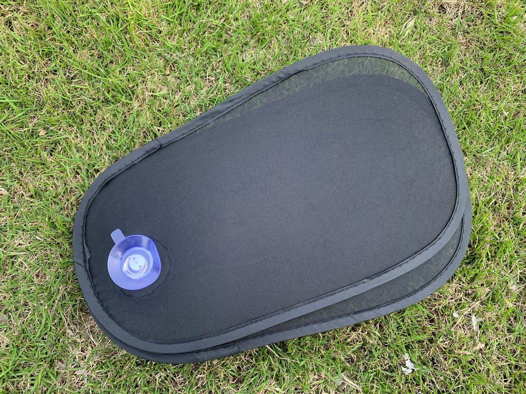 Adjustable Car Side Window Sunshade: Foldable, Heat-Insulating, Vision-Friendly Sun Protection (One Piece)