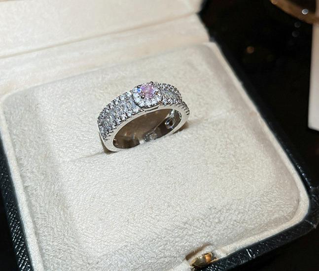 Eleganter Kürbis Zirkon Ring: High-End Modedesign für Frauen, Perfekt für den Zeigefinger und vielseitig tragbar