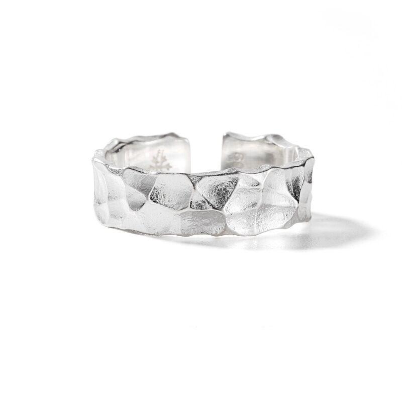

Hot Vintage Stone Texture Couple Rings Women Tibetan Silver Black Ring for Cool Men Jewelry Punk Jewellry Gift Wholesale resizable серебряный