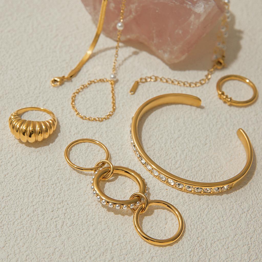 European and American titanium steel finger pearl bracelet ring titanium steel non-fading diamond-encrusted bracelet