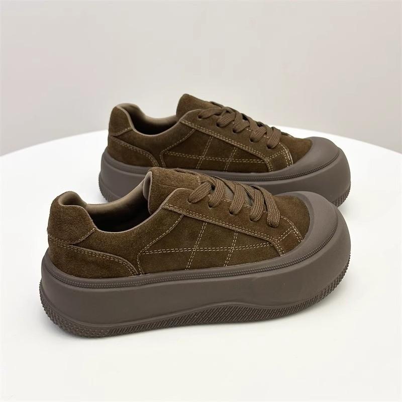 Modne buty damskie 2024 Sznurowane damskie buty wulkanizowane Outdoorowe damskie sneakersy Okrągły nosek Platforma Płaskie z damskimi butami casualowymi