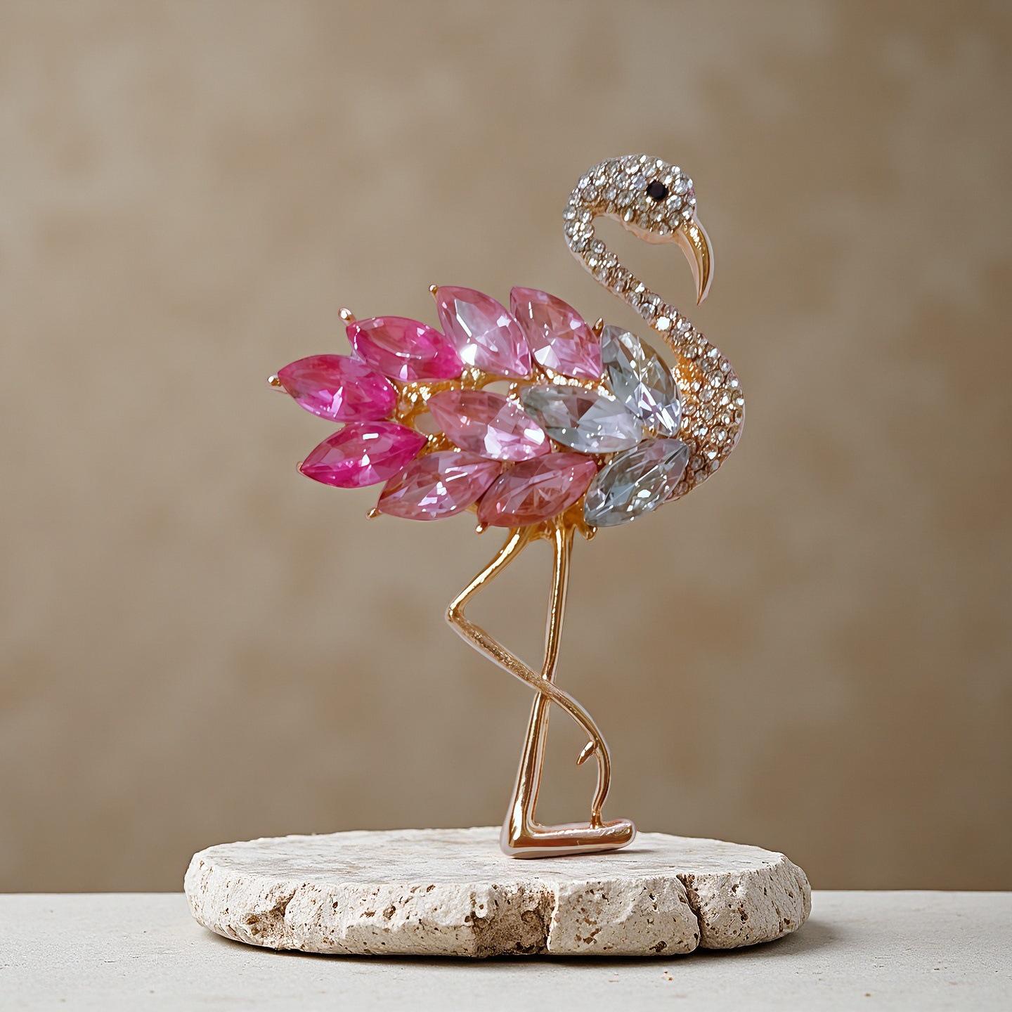 

Роскошная брошь «Фламинго» со стразами - Кристальная булавка-корсет золотой