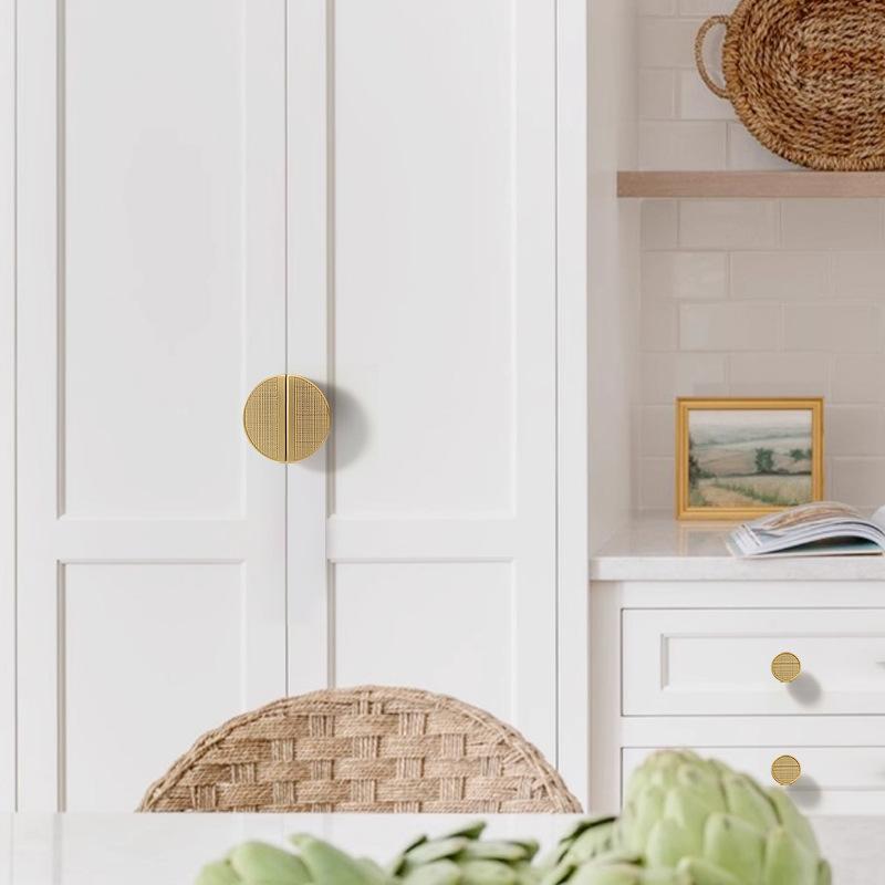 Modern Minimalist Kitchen Cupboard Handles Solid Zinc Alloy Vintage Wardrobe Door Pulls Brushed Brass Finish Furniture Hardware