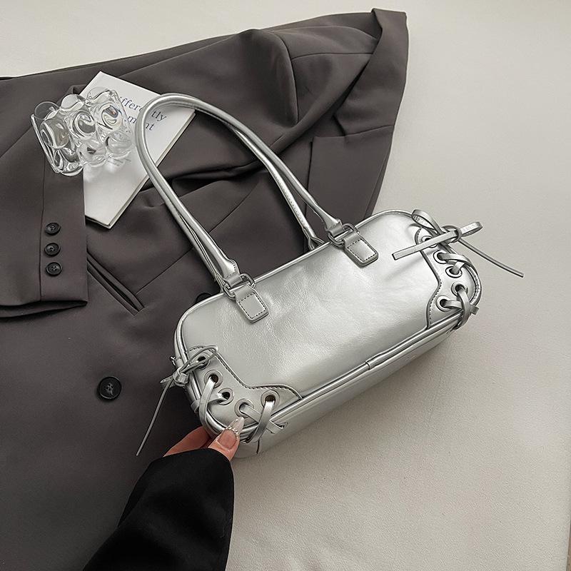 Summer Popular Small Bag Women's 2025 New Fashion Versatile Messenger Bag Portable Underarm Bowling Bag