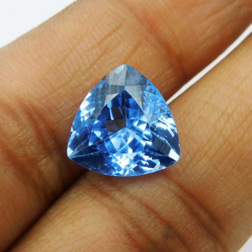 Natural Blue Sapphire Loose Gemstone Trillion Shape 5.70 Ct September Birthstone for Gem Collections