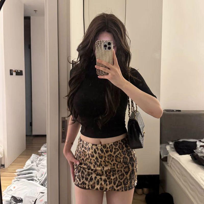 Hong Kong Style Fashion Leopard Print Sequins Short dress 2025 Summer New Gyaru Slim fit Slimming Versatile Sheath Skirt Fashion