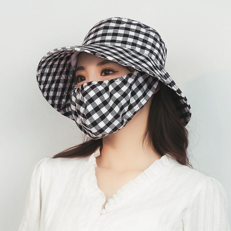 

Summer Outdoor Sun Protection Hat With Wide Brim For Garden Work And Casual Wear Black White Check