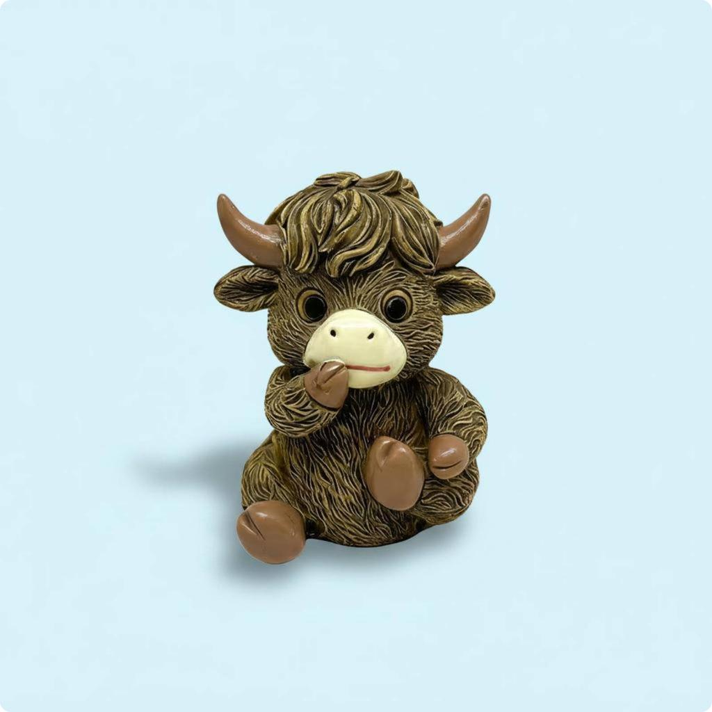 Mini Highland Cow Figurine Miniature Highland Cow Figurine Handmade Look for Study Room