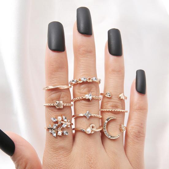 

Модное кольцо из сплава тонкой работы, штабелируемое