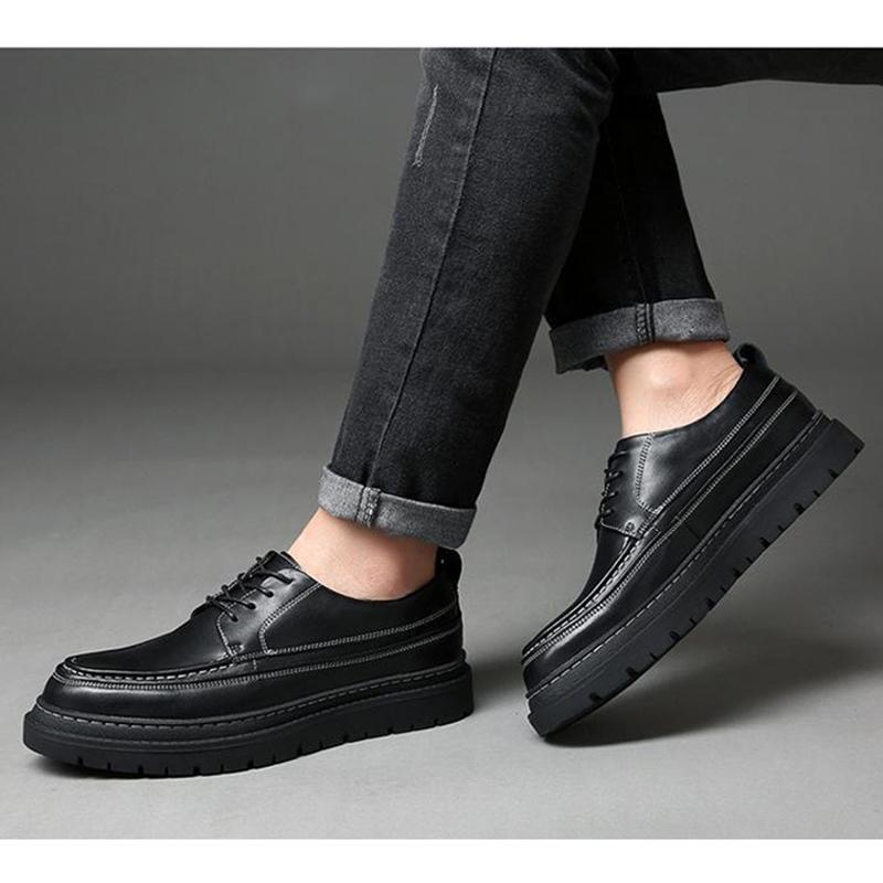 2025 Fashion Brand Male Brogues Footwear Genuine Leather Mens Casual Shoes Thick Sole Height Increasing Shoes Pure Black