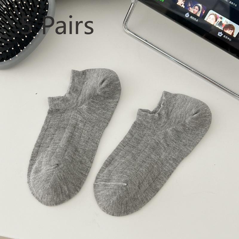 5 Pairs of Female Spring and Summer Thin Shallow Mouth Can Not Fall Off with Boneless Breathable Invisible Socks