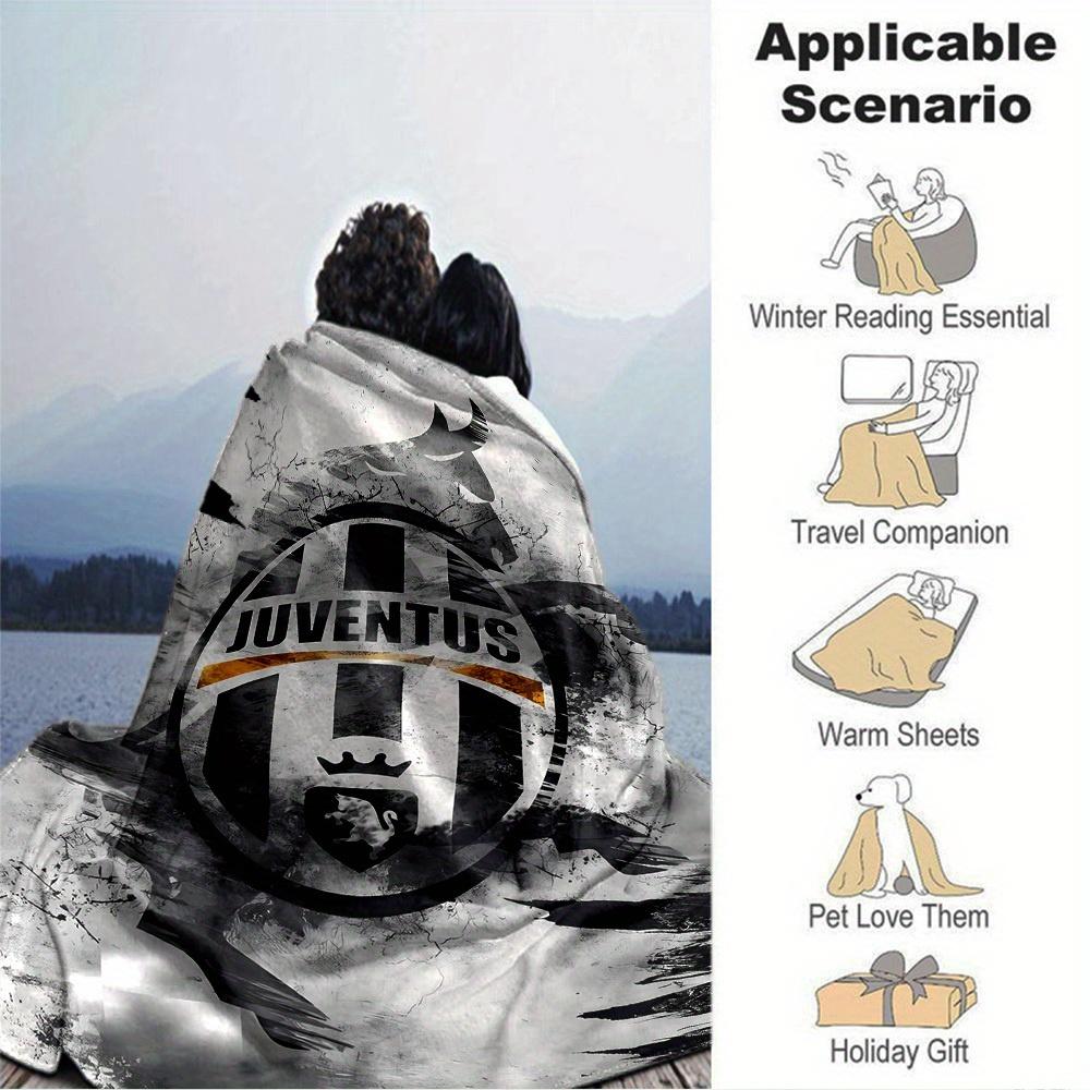 Anime Attack On Titan Eren Mikasa Cartoon Flannel Blanket,Warm and Cozy Soft Throw Blanket for Home Bedroom Bed Sofa Cover Kids