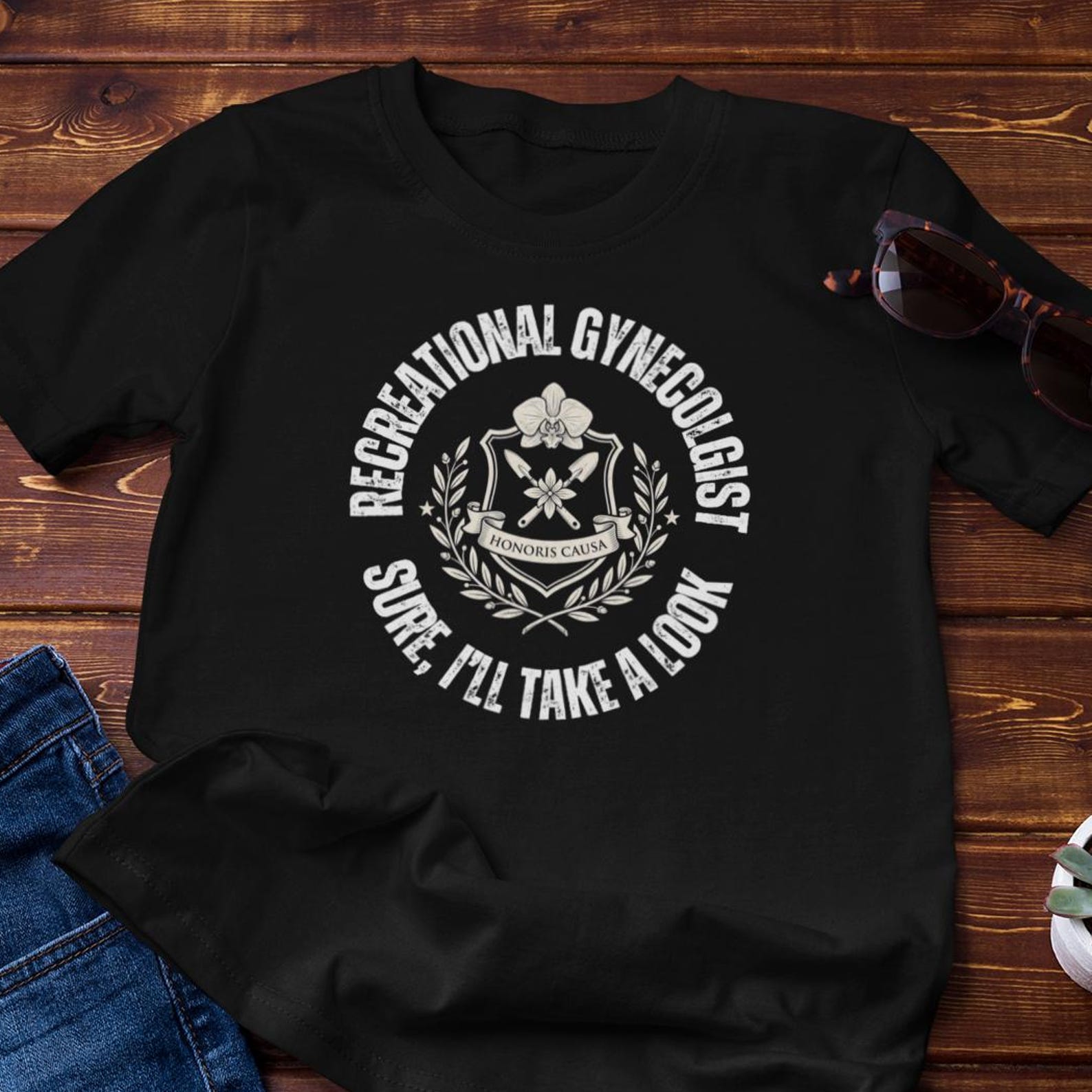 Funny Shirt - Recreational Gynecologist | Parody Medical Humor Cotton Tee 2XL