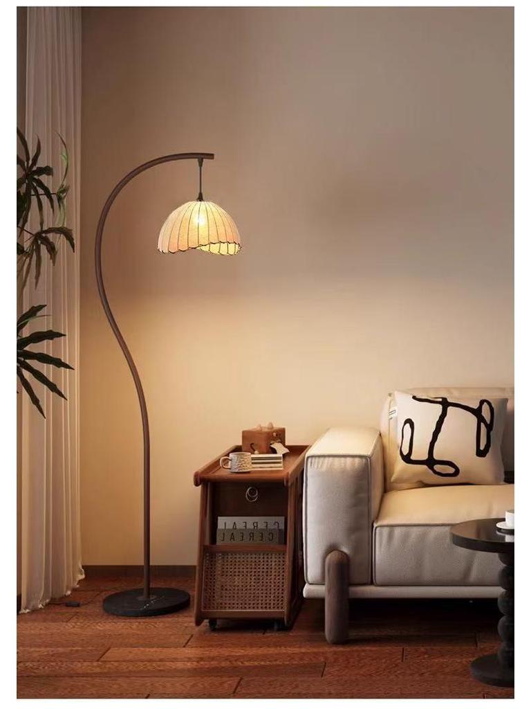 Vintage Crescent Floor Lamp - Stylish Home & Hotel Decor