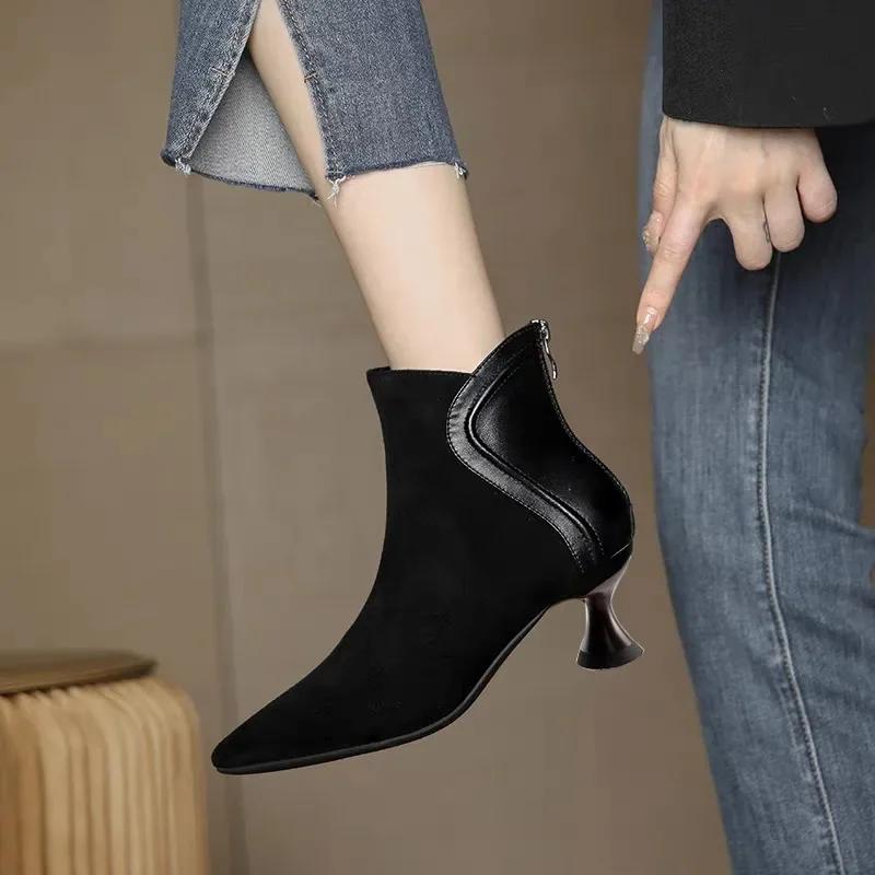 Hot Selling Women's Pointed Toe Boots High Heel Boots Zipper Western Designer Women's High Heel Boots Retro Comfort High Heels