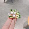 Sunward Growth Sunflower Brooch: Elegant Women's Corsage Pin for College Entrance Suits