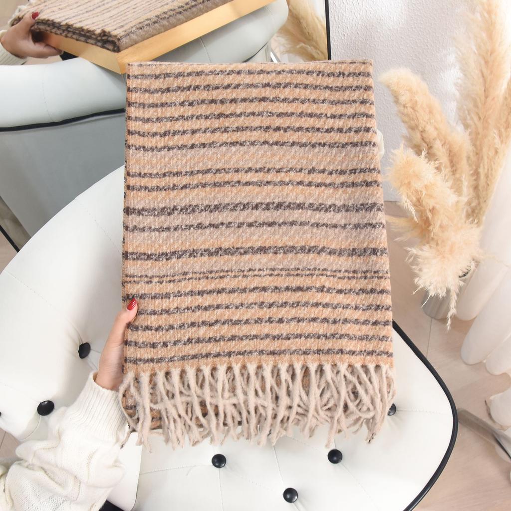 Retro design striped color matching scarf, high-end trend fashion women's imitation cashmere warm scarf