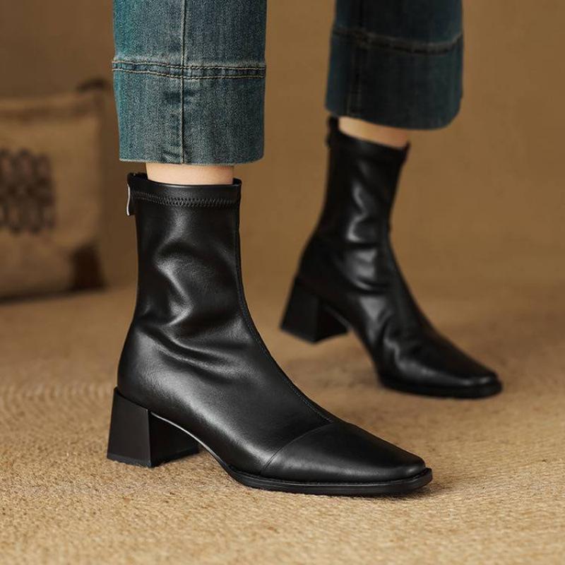 Versatile New Cowhide Knight Boots Women's Non-slip Large Size Medium Heel Autumn and Winter Leather Medium Boots Square Head Solid Color Women's Boot