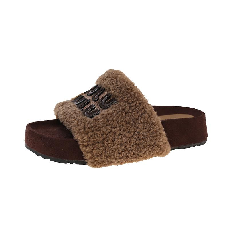 Popular lamb wool slippers women's outer wear casual thick-soled plush slippers shoes women's 2025 new cotton slippers