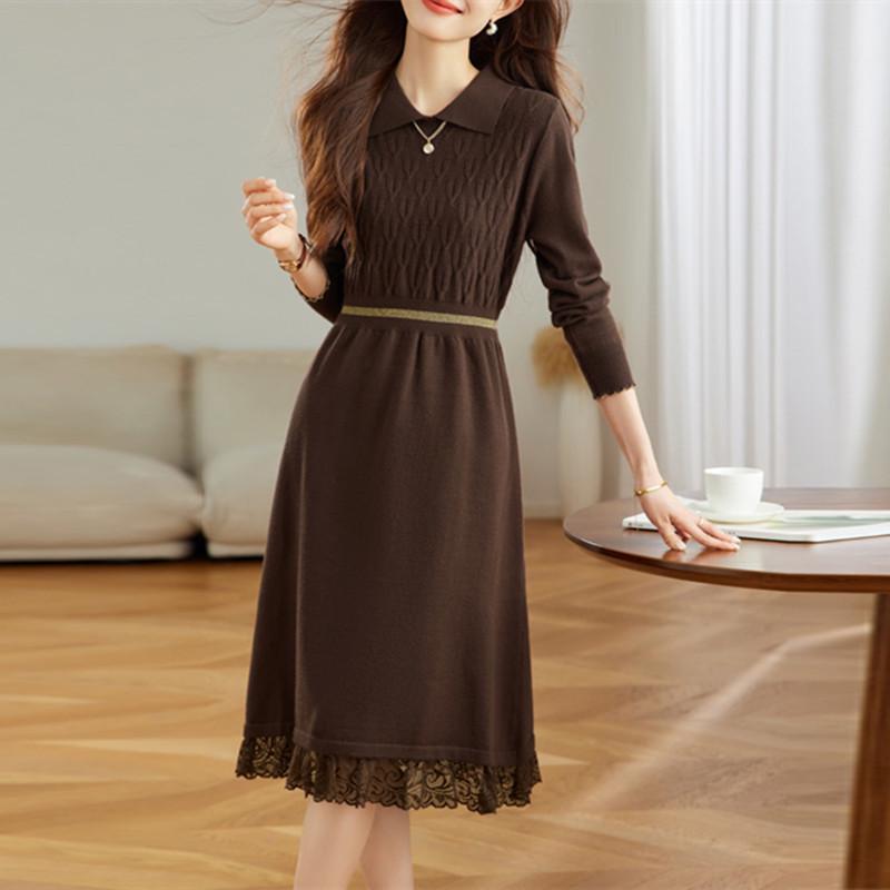 2025 Autumn-Winter Lace Base Layer Knit Dress with Waist-Cinched Skirt & Lapel for Women