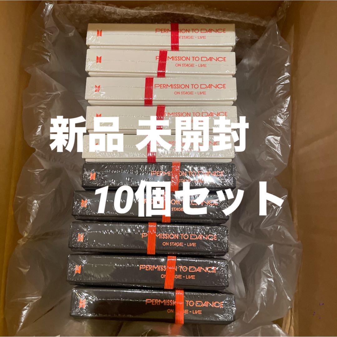 

[USED] BTS PTD ON STAGE LIVE CD 2 types, 10 pieces