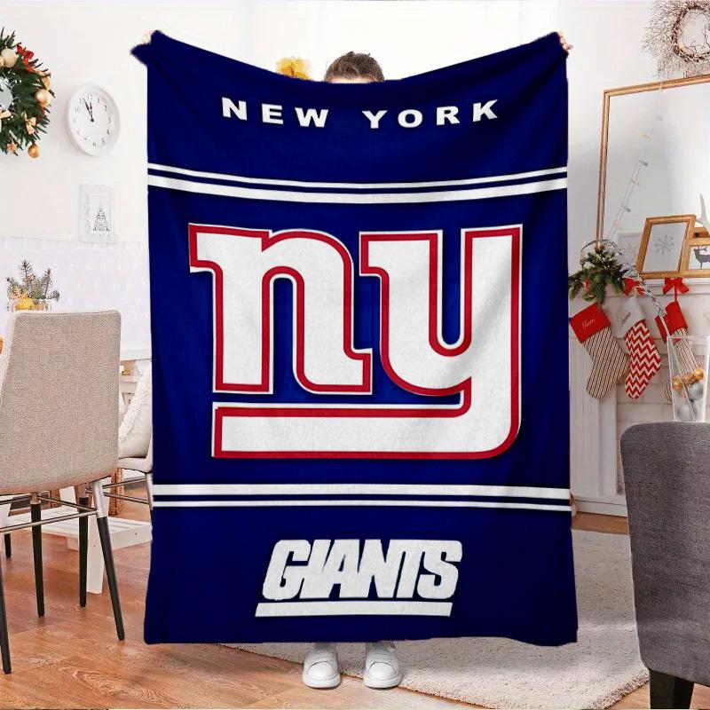 New York Giants Helmet Blanket Outdoor Flannel Blanket for Camping, Hiking, Garden Parties, Picnic Essentials,gift for family and friends