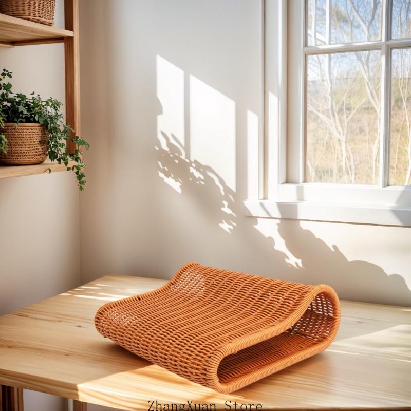 Handcrafts Bed Pillow With Breathable Design For Superior Comfort And Durability, For Bedroom Or Office Use