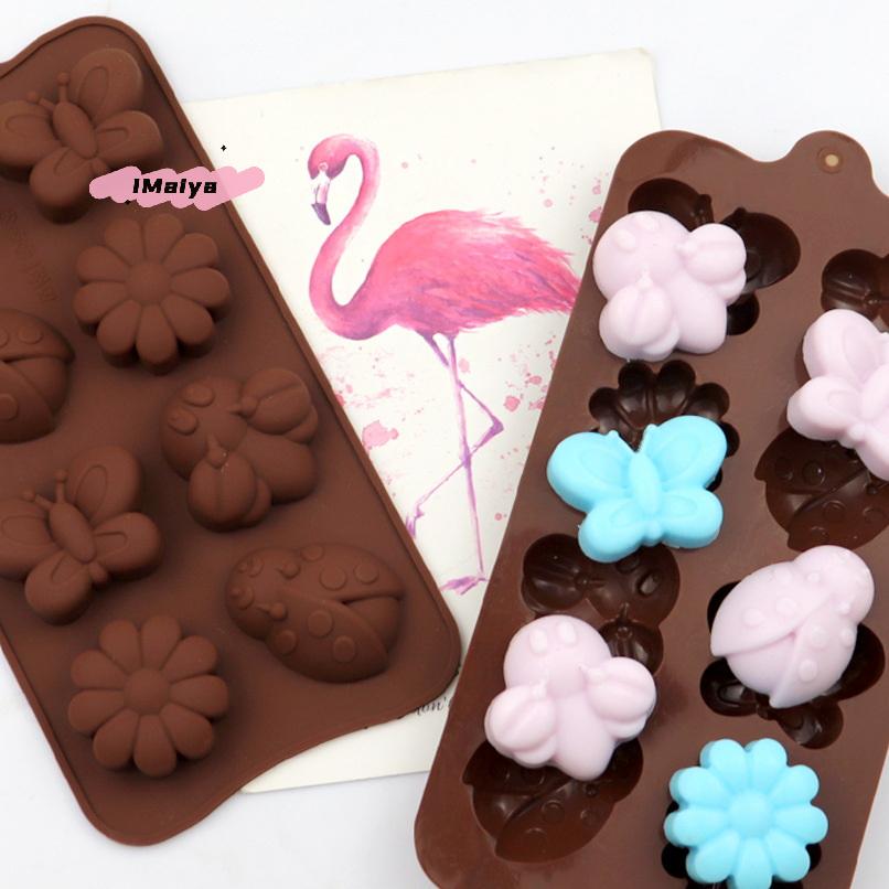 8-Piece Silicone Cake Mold Set - Creative Insect & Butterfly Shapes High-Temperature Resistant Food-Grade DIY Chocolate Molds