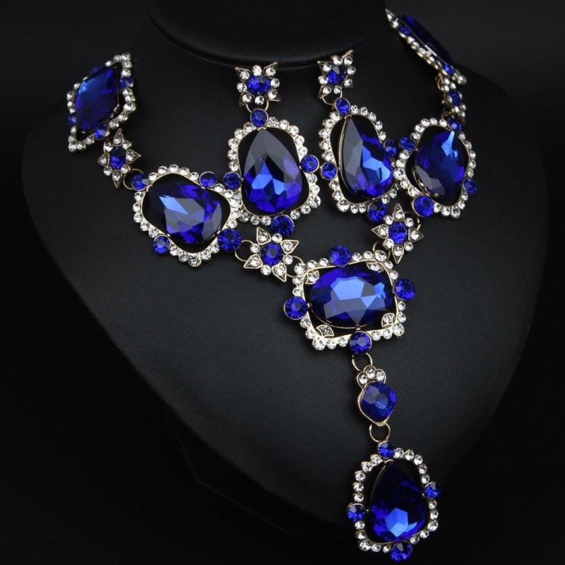 Elegant Crystal Gemstones Necklace And Earrings Set Sparkling Jewelry Set For Formal Occasions Featuring Vintage Designs